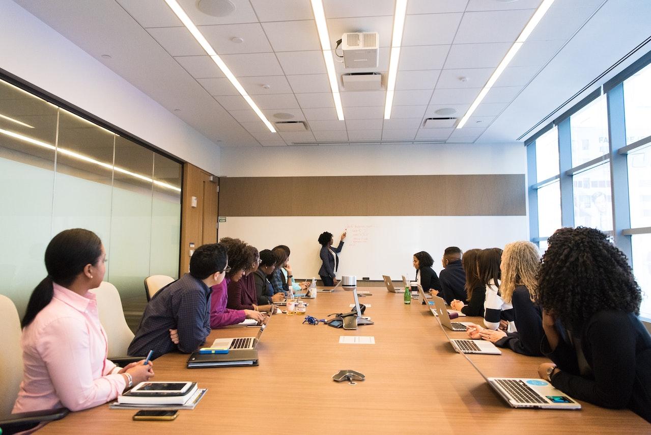 10 growth-oriented development ideas for employees